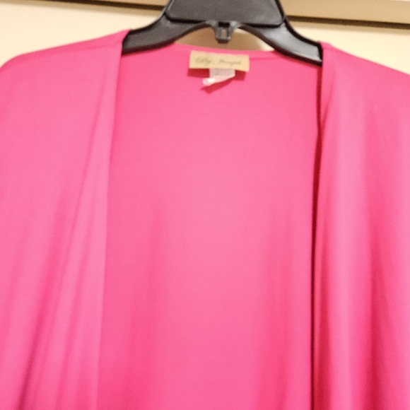 Chic Pink Open Front Top - Picture 3 of 6